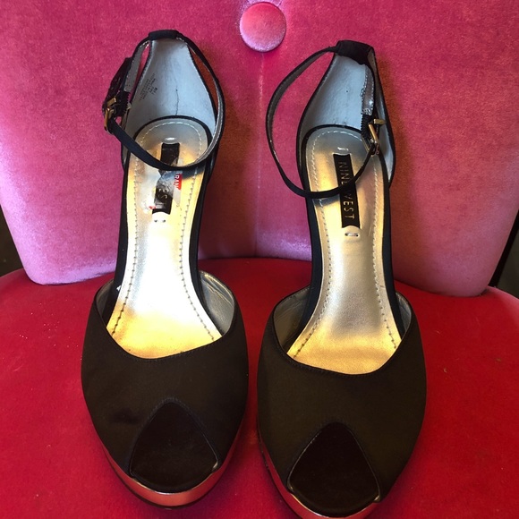 Black Satin 4” Nine West Heel with Ankle Strap - Picture 2 of 4